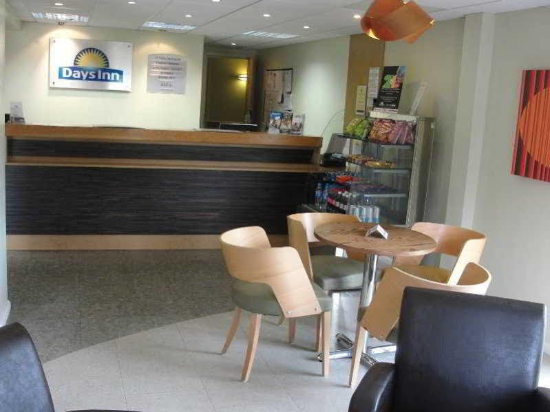 Days Inn Warwick Northbound M40 Ashorne Buitenkant foto